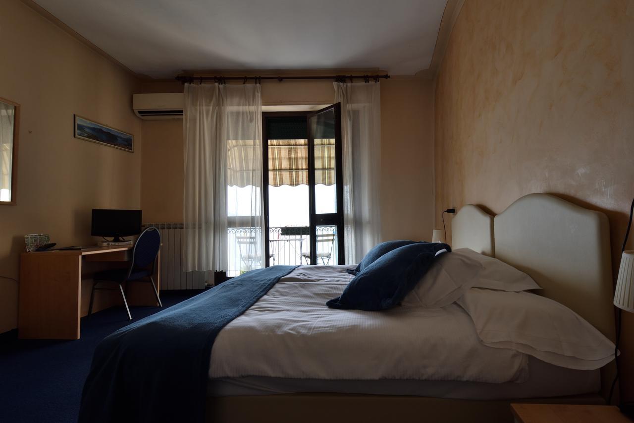 Hotel Milano Iseo Exterior foto