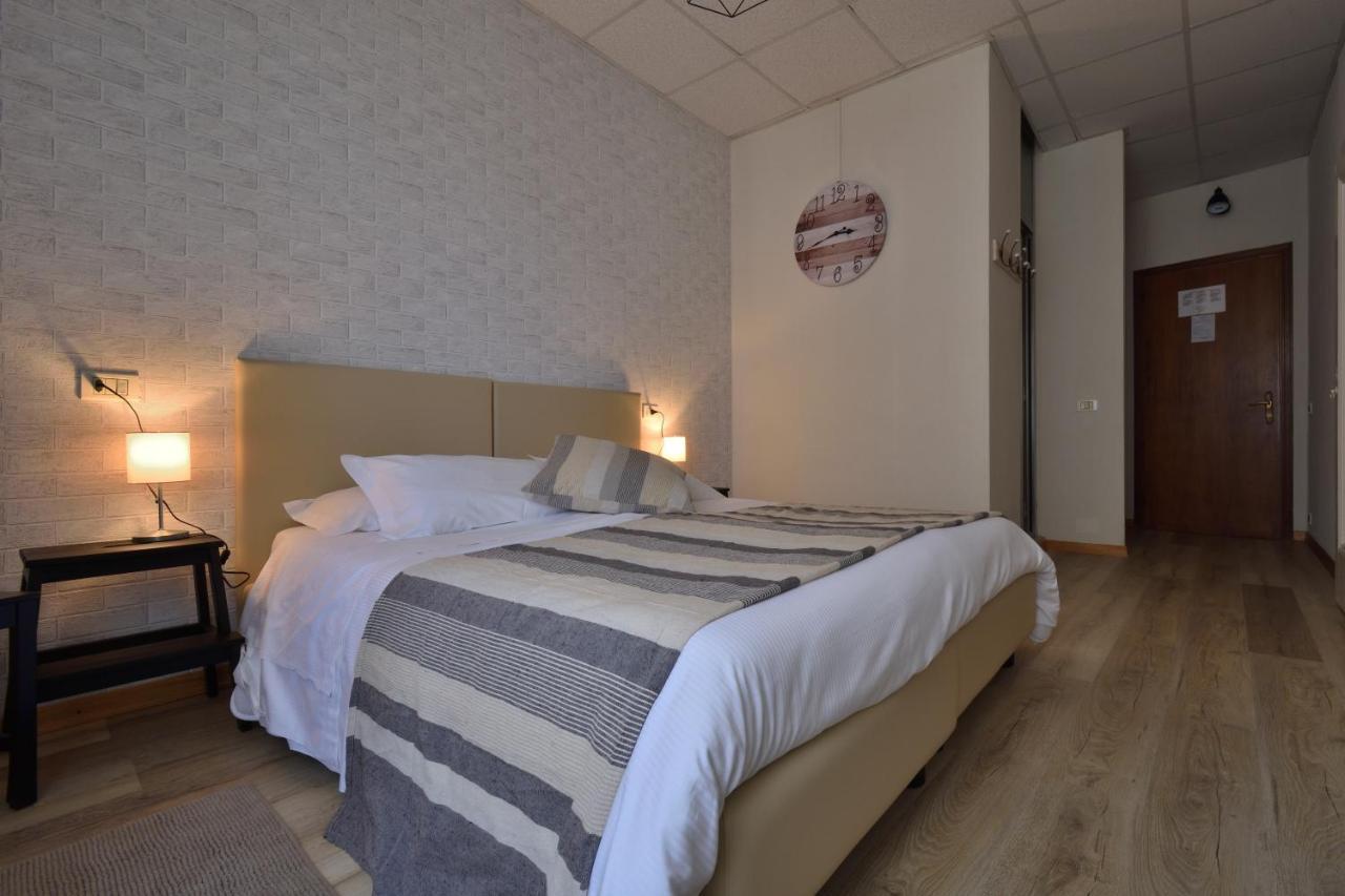 Hotel Milano Iseo Exterior foto